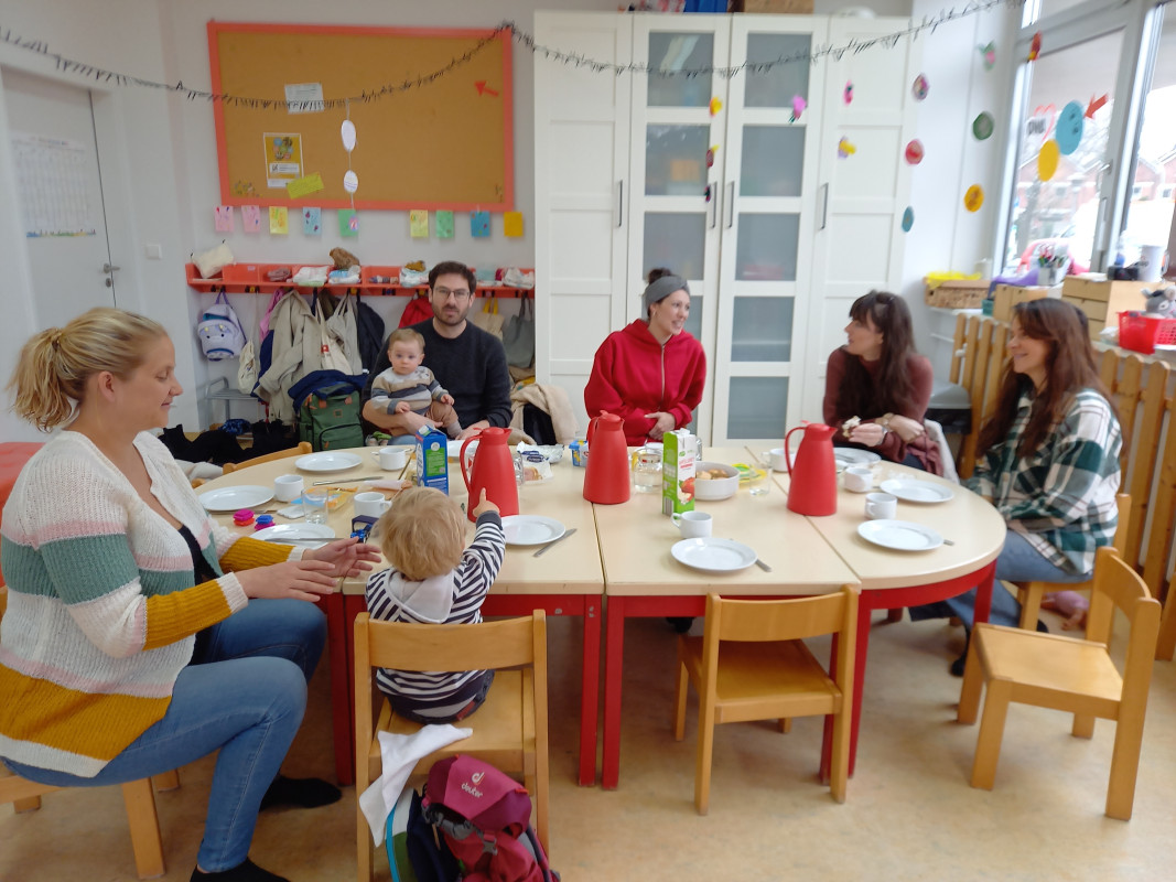 20250327 EK Treff Neuschoe Bericht Buergerstiftung