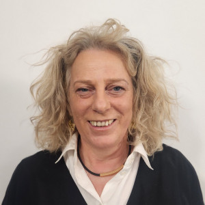 Claudia Schoenbohm